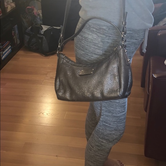 ⚡️SALE⚡️KATE SPADE Metallic Purse - Picture 5 of 8